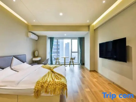 Shenyang Juntai Cinema Apartment (Shenbei Wuyue Plaza Fangte Happy World Branch)