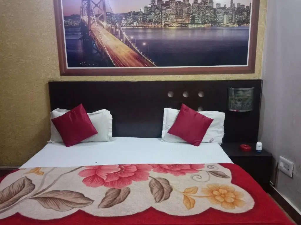 Yash Guest House