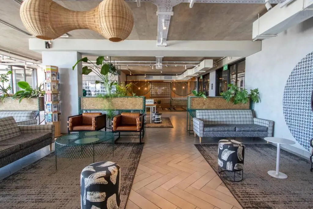 504 Wex1 Hip and Happening Studio