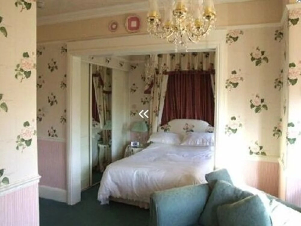 Whitefriars Hotel