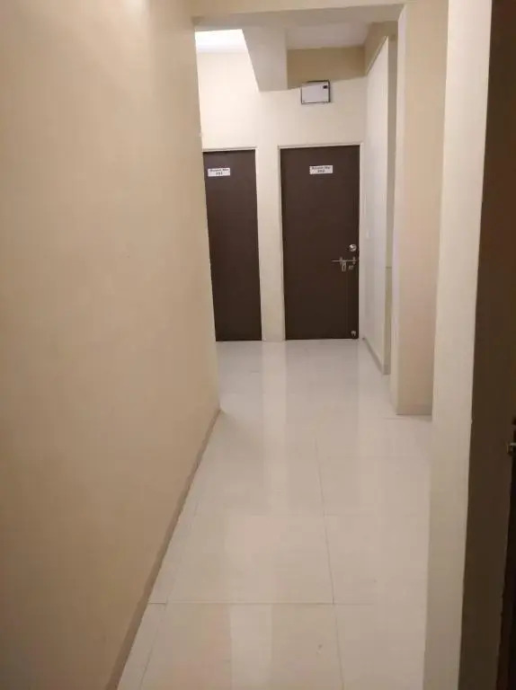 Hotel Shelter