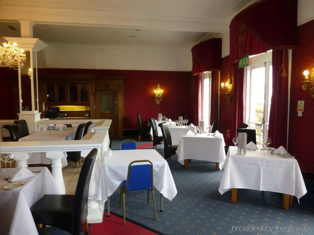 Cliff Hotel