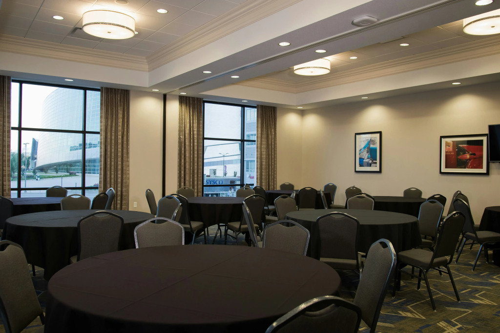 Hampton Inn & Suites Tulsa Downtown, Ok