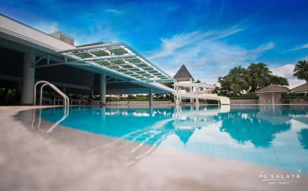 The Royal Gems Golf Resort