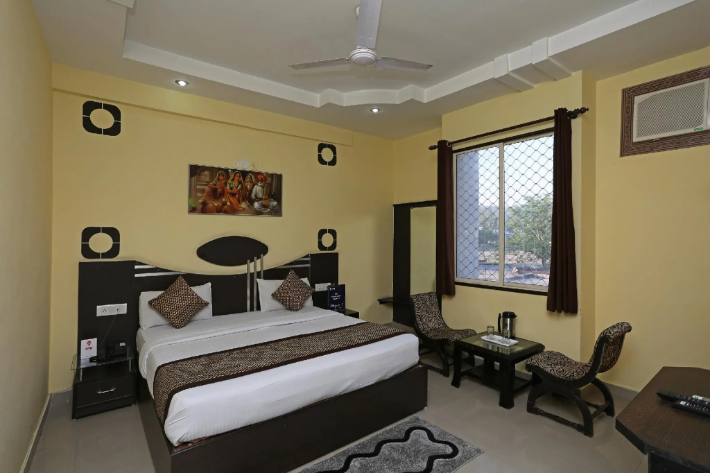 OYO 4799 Hotel City Park