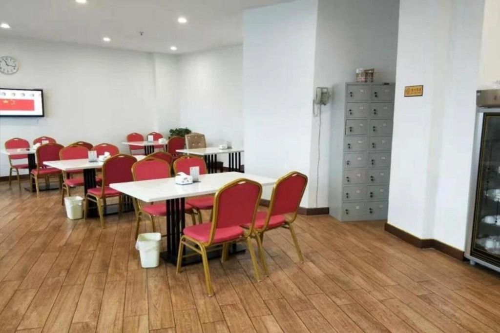 GreenTree Inn Pingdingshan Wanda Plaza Branch