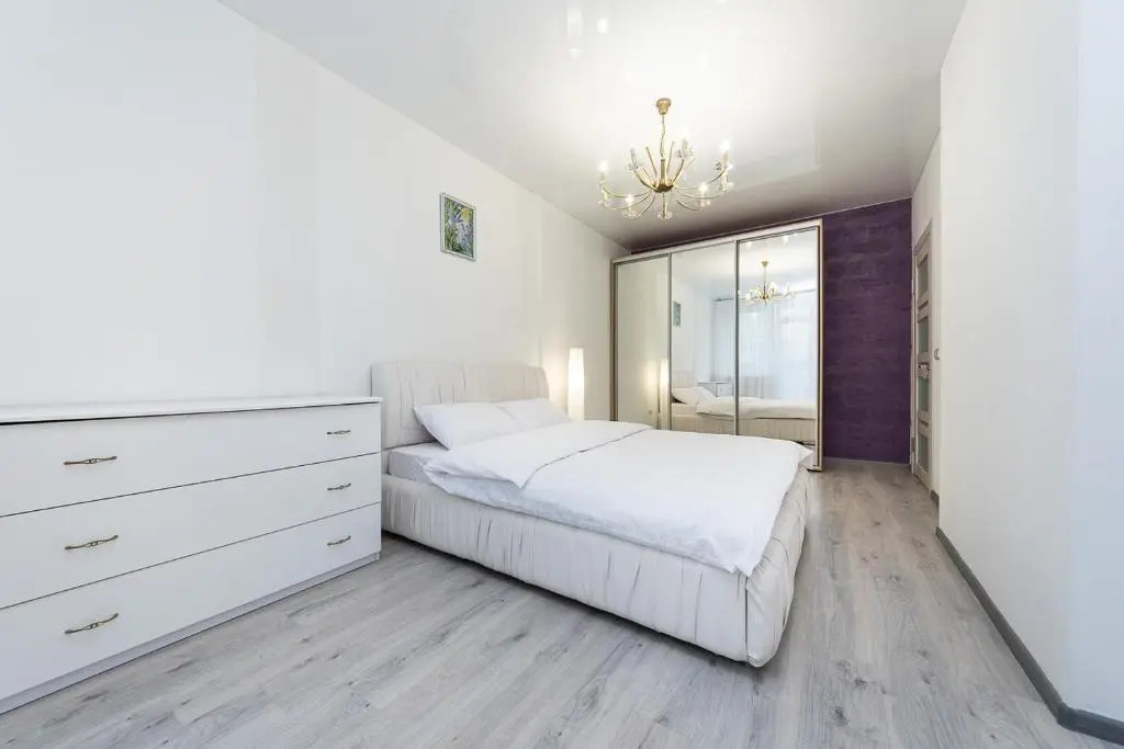 FlatRent Drahomanova 2a, Генератор! ліфти вода опалення