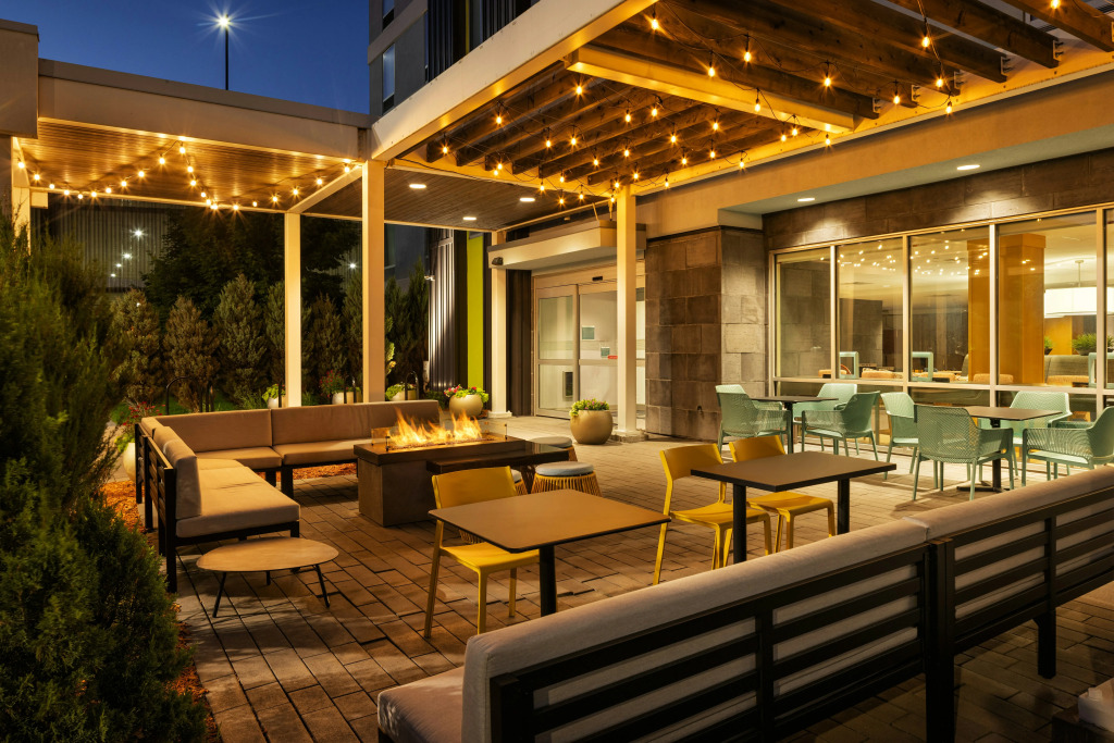 Home2 Suites by Hilton Roseville Minneapolis