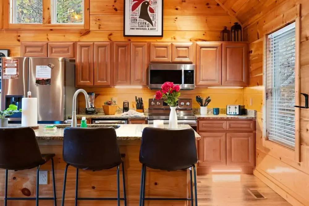 Serene Mountain Retreat by Ghosal Luxury Lodging