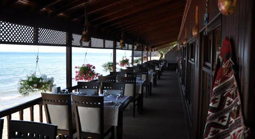Club Hotel Kanara