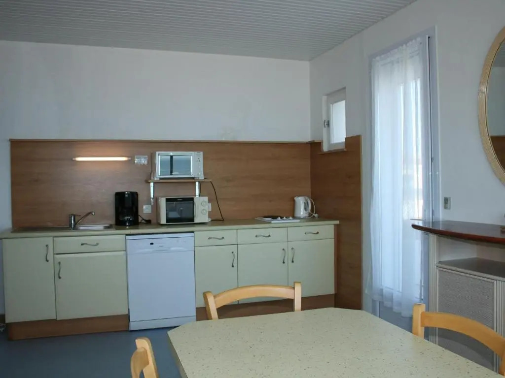 Appartement La Tranche-sur-Mer, 2 pièces, 3 personnes - FR-1-22-168