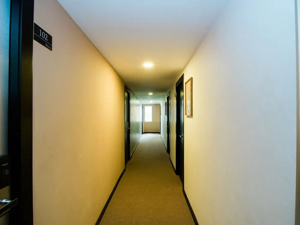 OYO 89456 V Motel