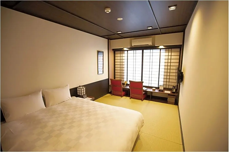 Kyoto Takasegawa Bettei
