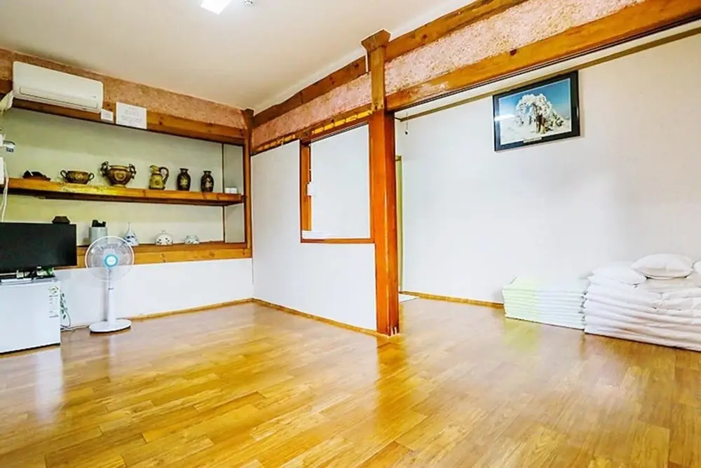 Jeonju Ongoeul Hanok Stay