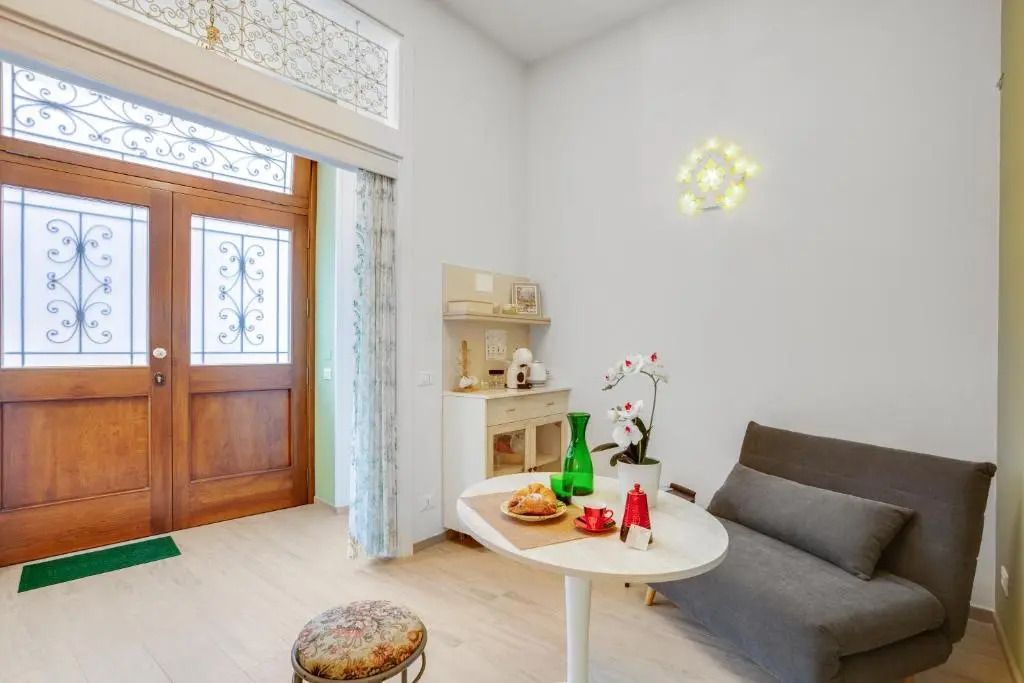 MADAME BARI' Suite Apt in the heart of Bari