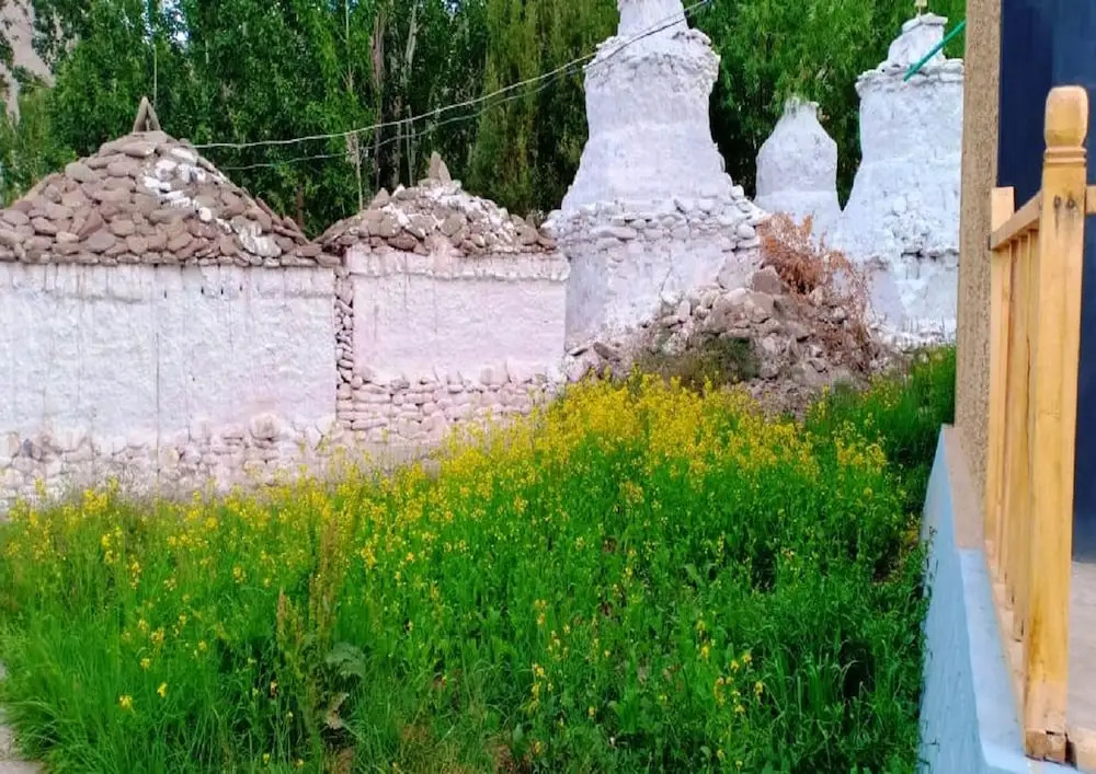 TIH Chomal Huts