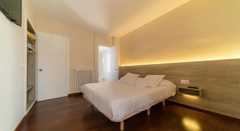 El Pi de Sant Just - Habitacions - Only Bed