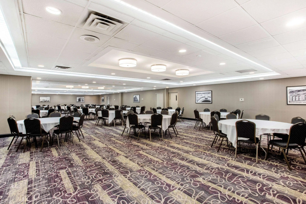 La Quinta by Wyndham Indianapolis South