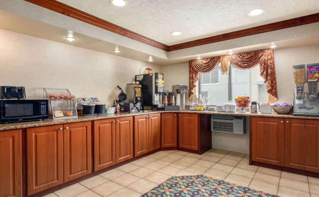 Comfort Inn Detroit - Troy