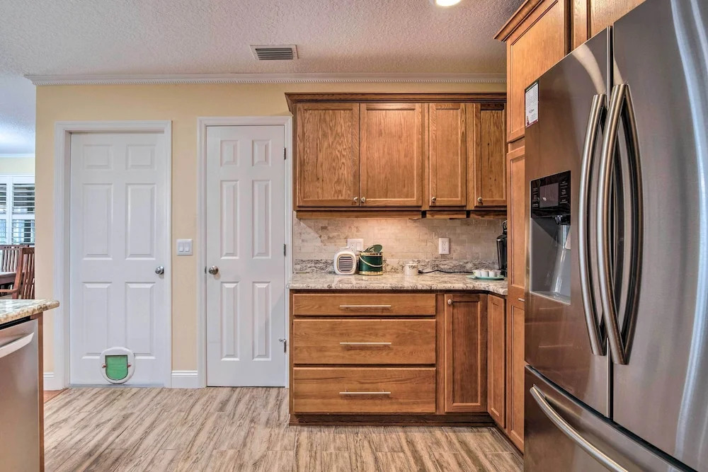 ~ 1 Mi to Golf: Home w/ Patio in The Villages!