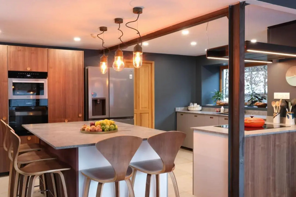Chalet Sous Les Bois