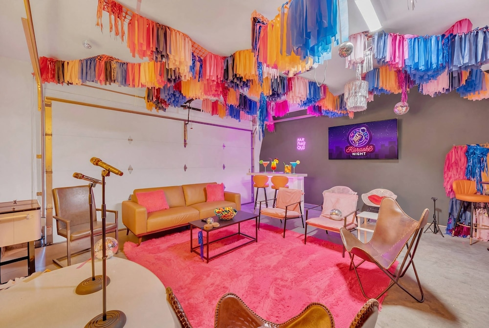 Brand New City Views Karaoke Room Near Downtown