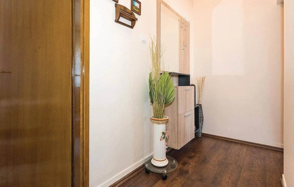 Two-Bedroom Holiday Home In Sibenik