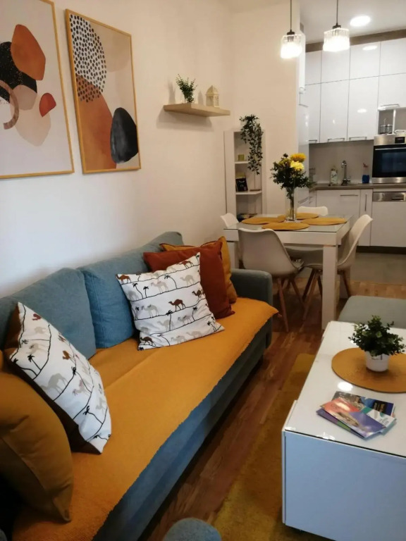 Center Sunrise Apartment