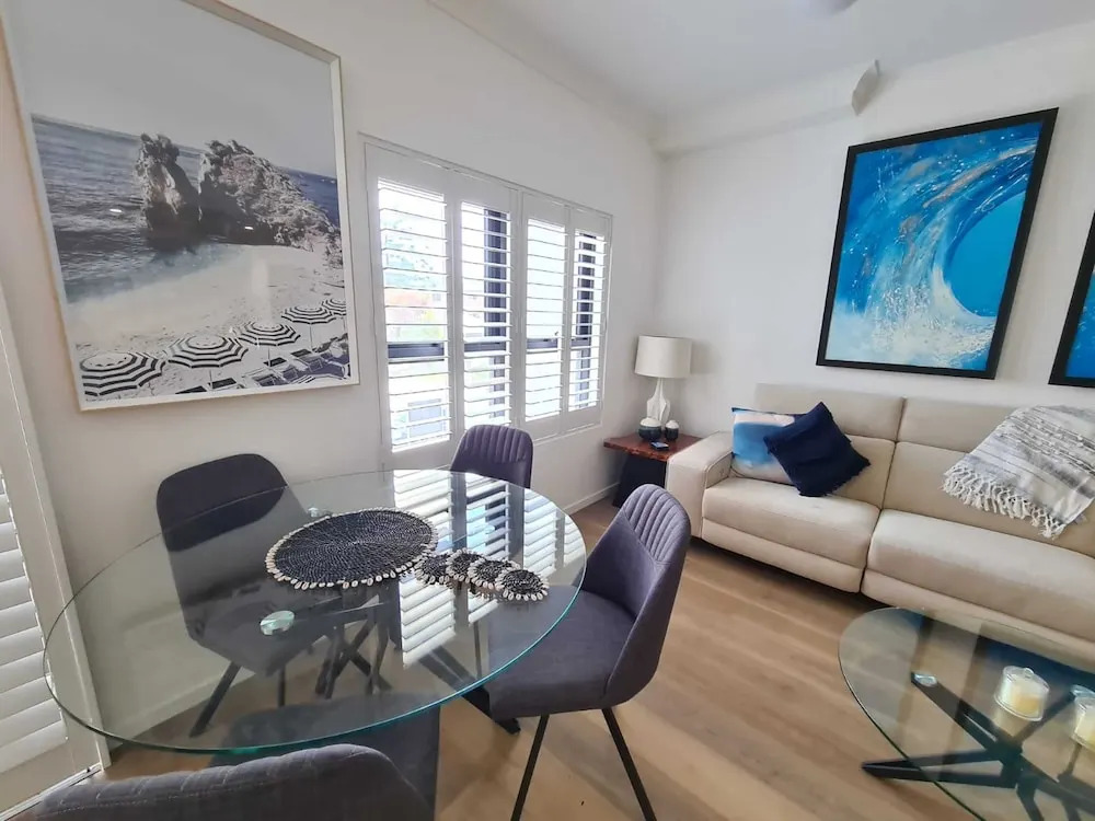 Modern 2 BR with Private Pool and Garden