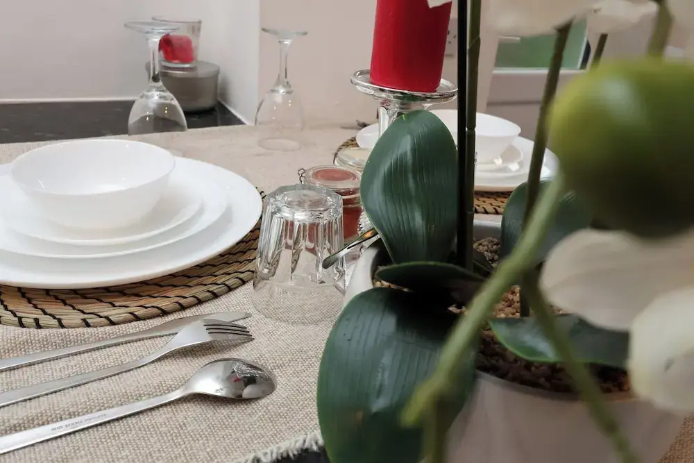 Cardiff City Guesthouse, Central Rooms, Fast Wi-Fi, On-Street Parking