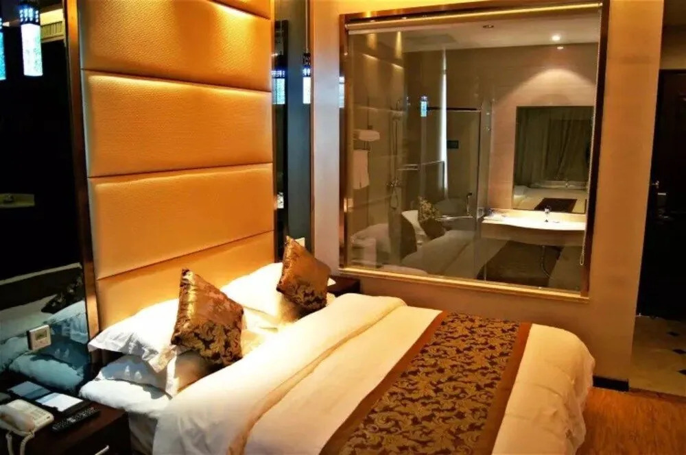 Qingdao Aegean Regalia Vacation Hotel