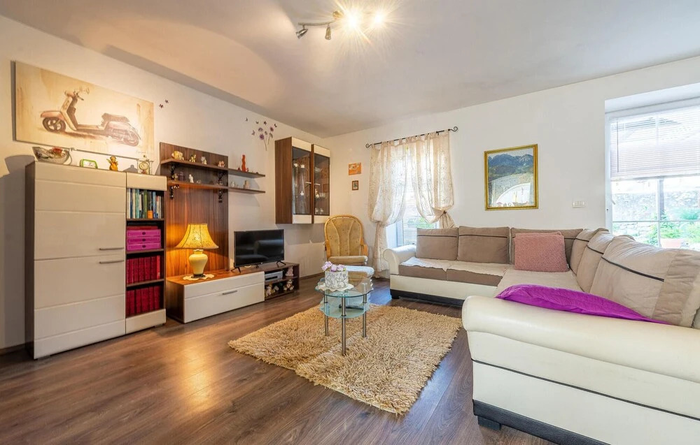 Stunning Apartment in Zaton With 1 Bedrooms and Wifi