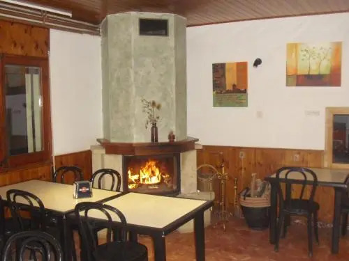 Fonda Domingo