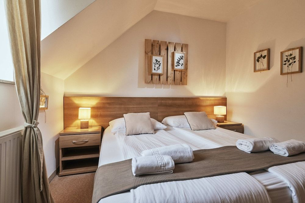Rooms & Restaurant Ostarija