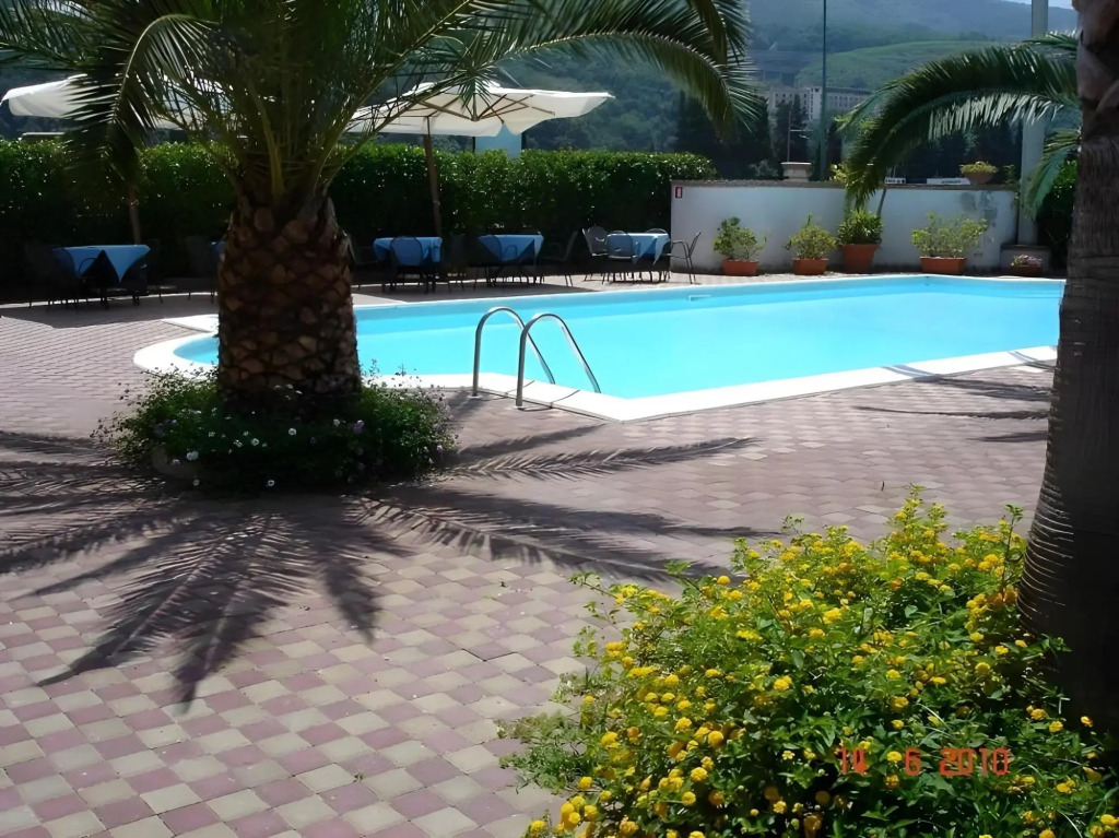 Hotel Marinella