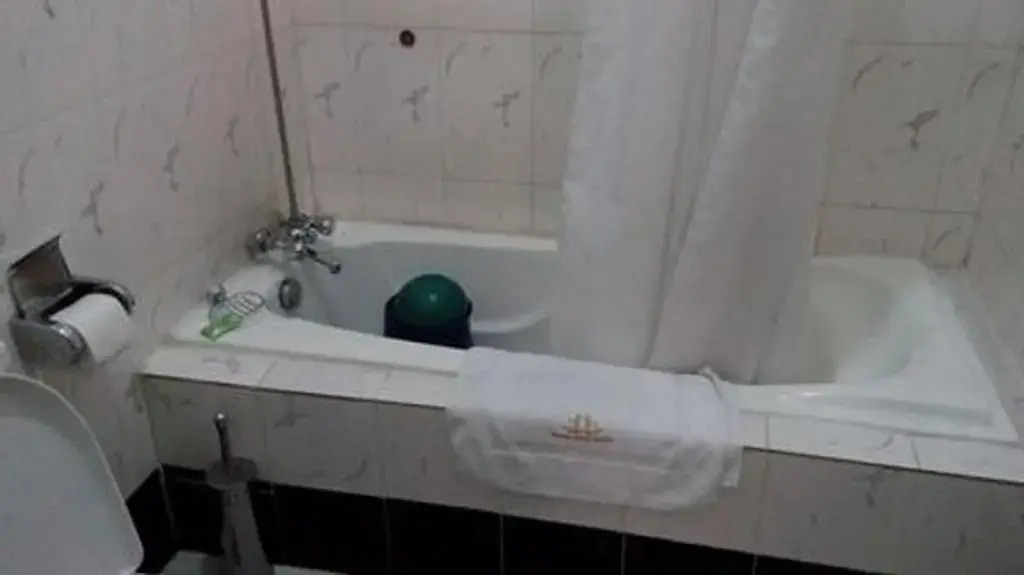 Helena Haven Hotels - Guest Room