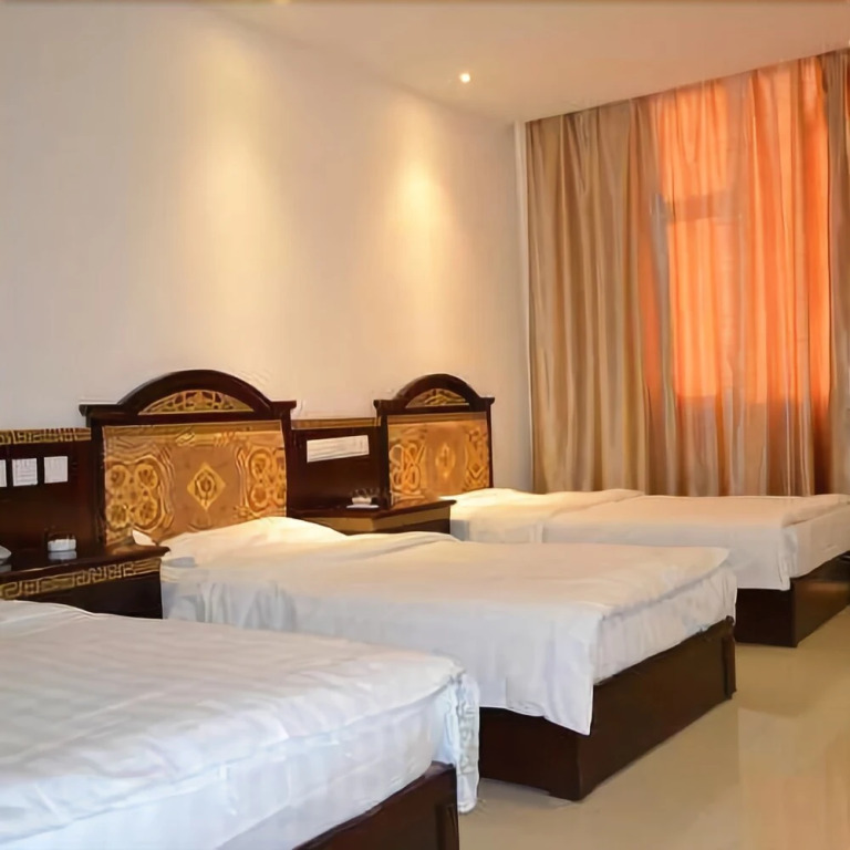 Yofo Hotel