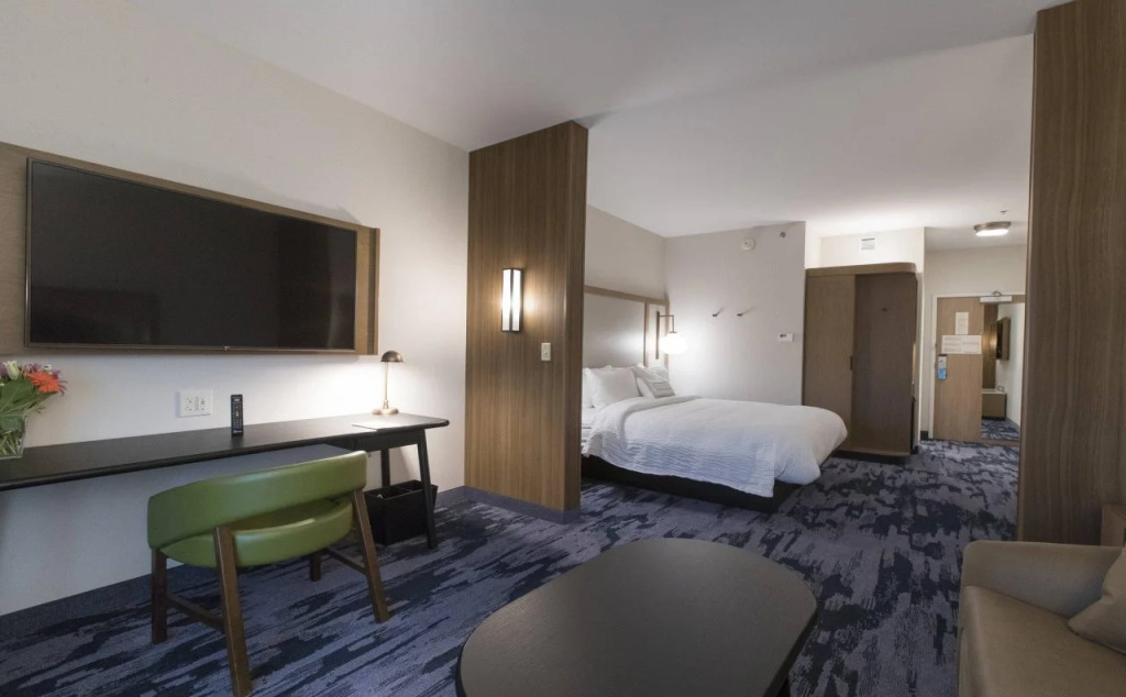 Fairfield Inn & Suites by Marriott Philadelphia Valley Forge/Great Valley