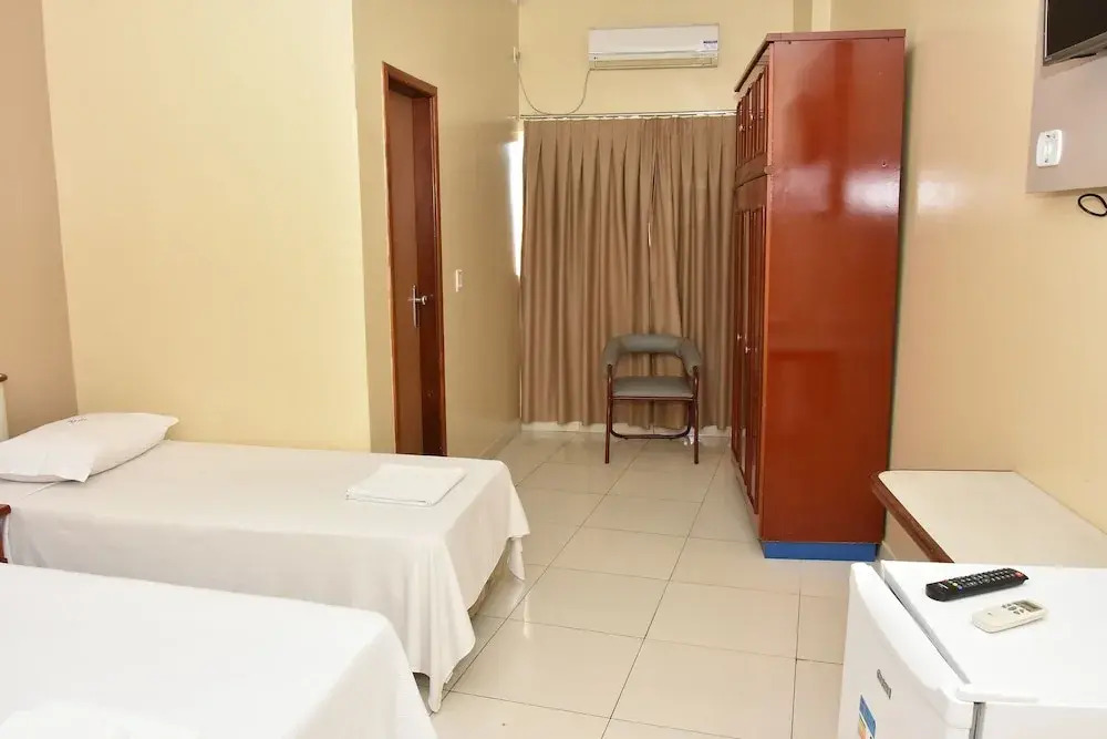 SERRA AZUL PLAZA HOTEL