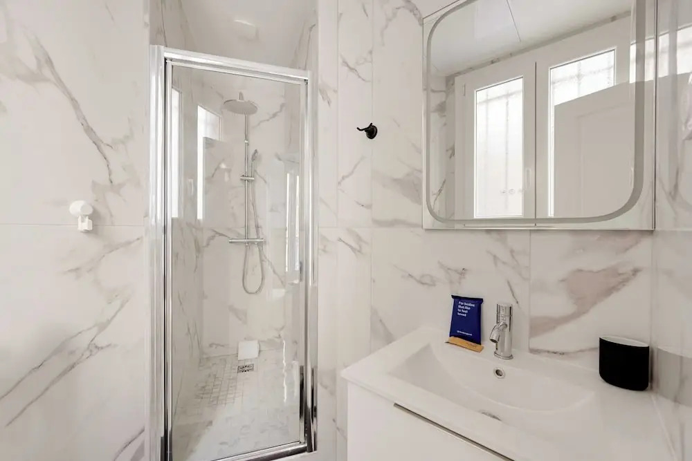 Superb apt A/C - 2br/6p - St Germain-des-pres