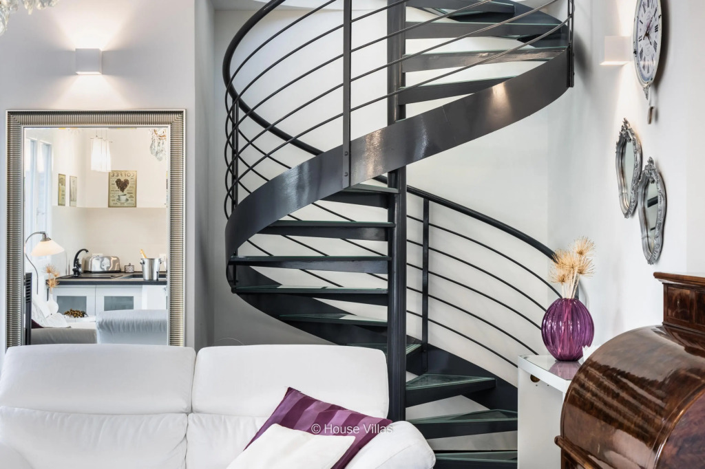 Albantica In Avola With 3 Bedrooms And 3 Bathrooms