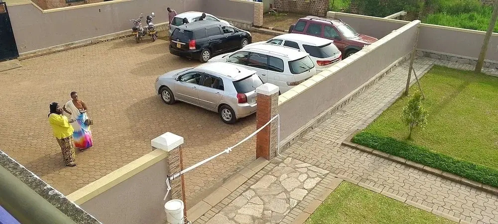 Migingo Suites
