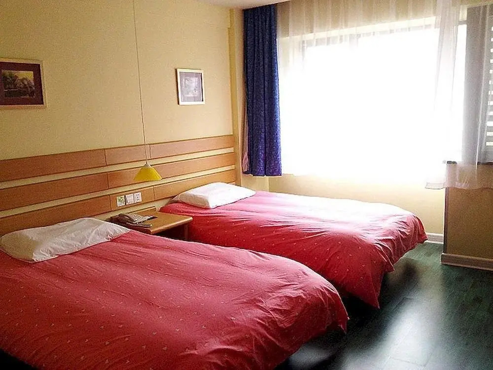 Homeinn · neo (Shanghai Nicheng Lingang Equipment Industrial Zone)