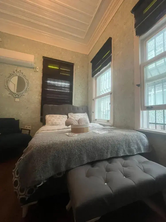 Taksim Cinar Suit