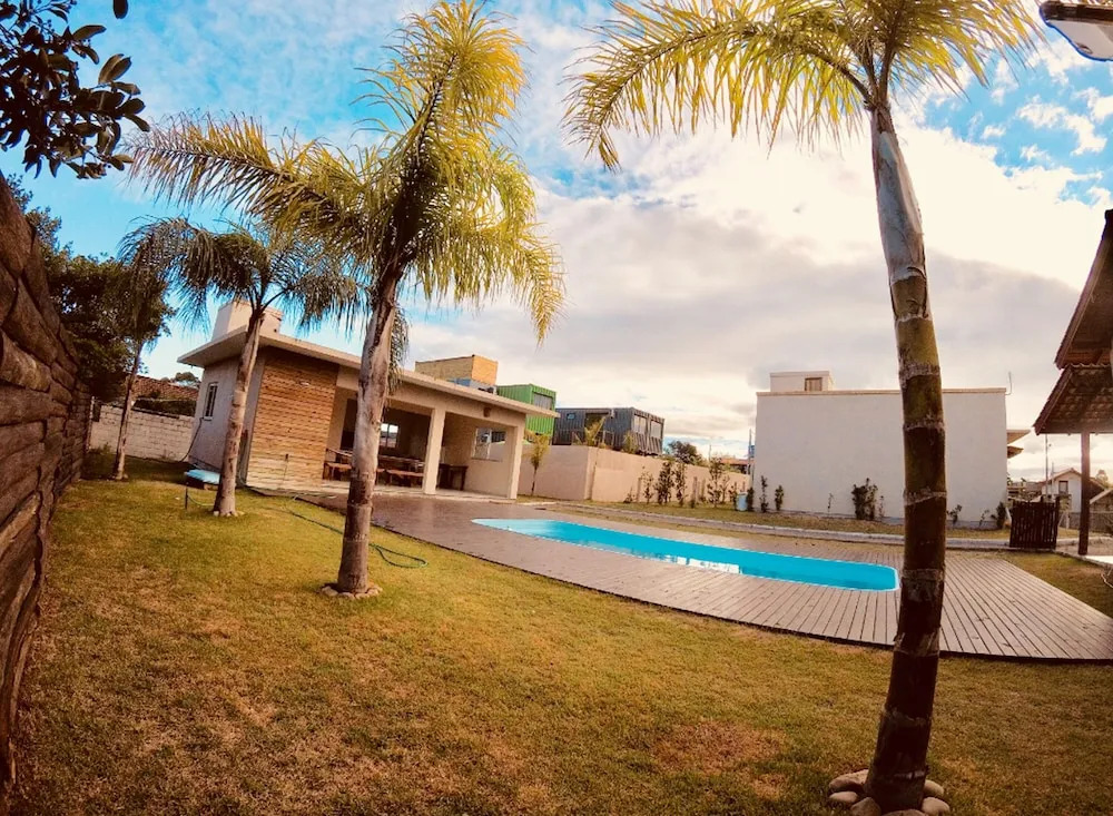 Innbox Praia do Rosa