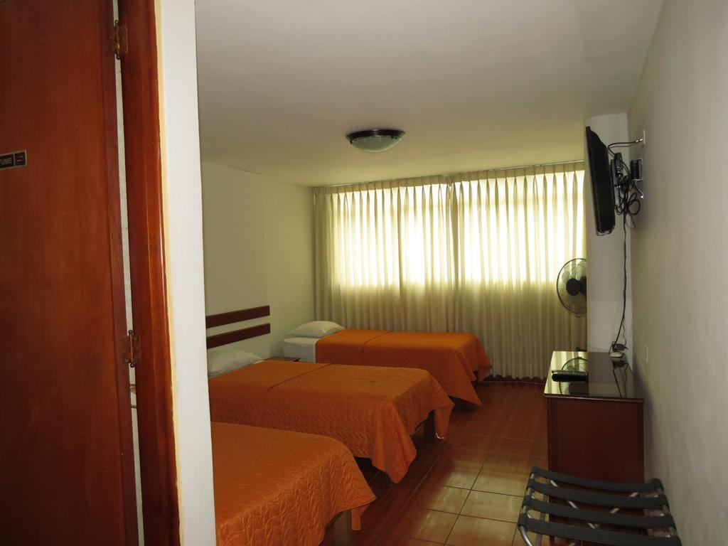 Miraflores Inn