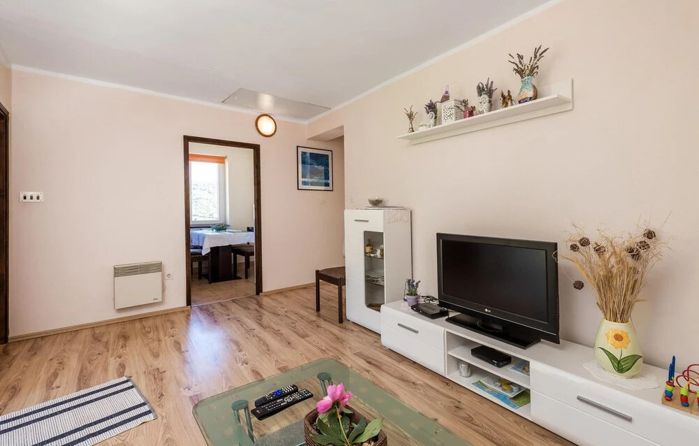 Amazing Apartment in Dobrec With Wifi and 2 Bedrooms