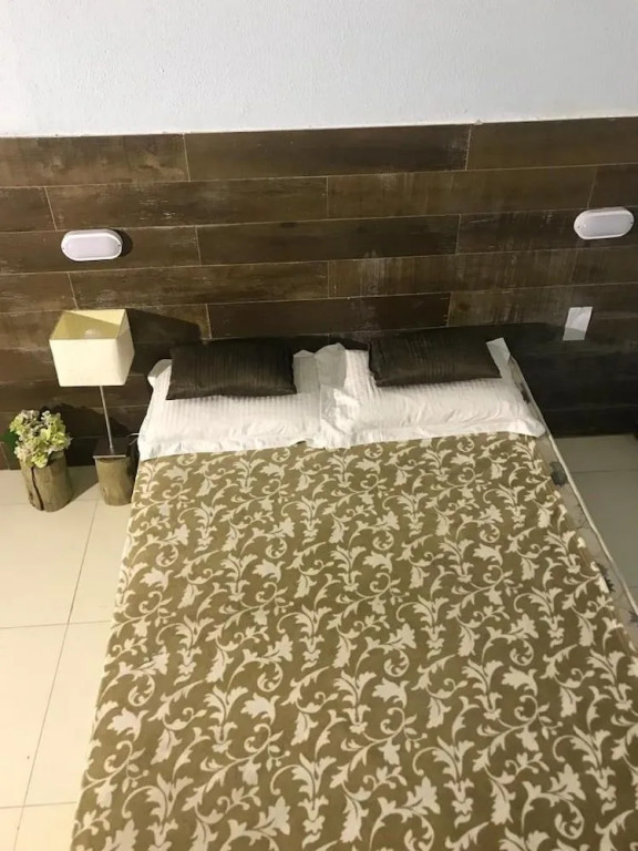 Sunset Lounge Hotel
