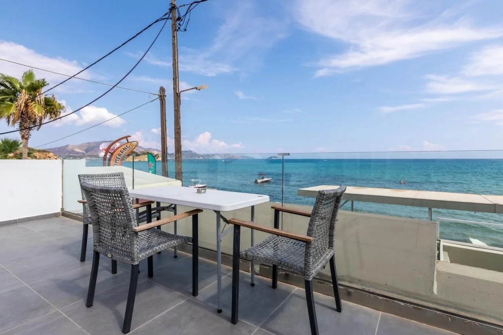 Cameo Beach Resort