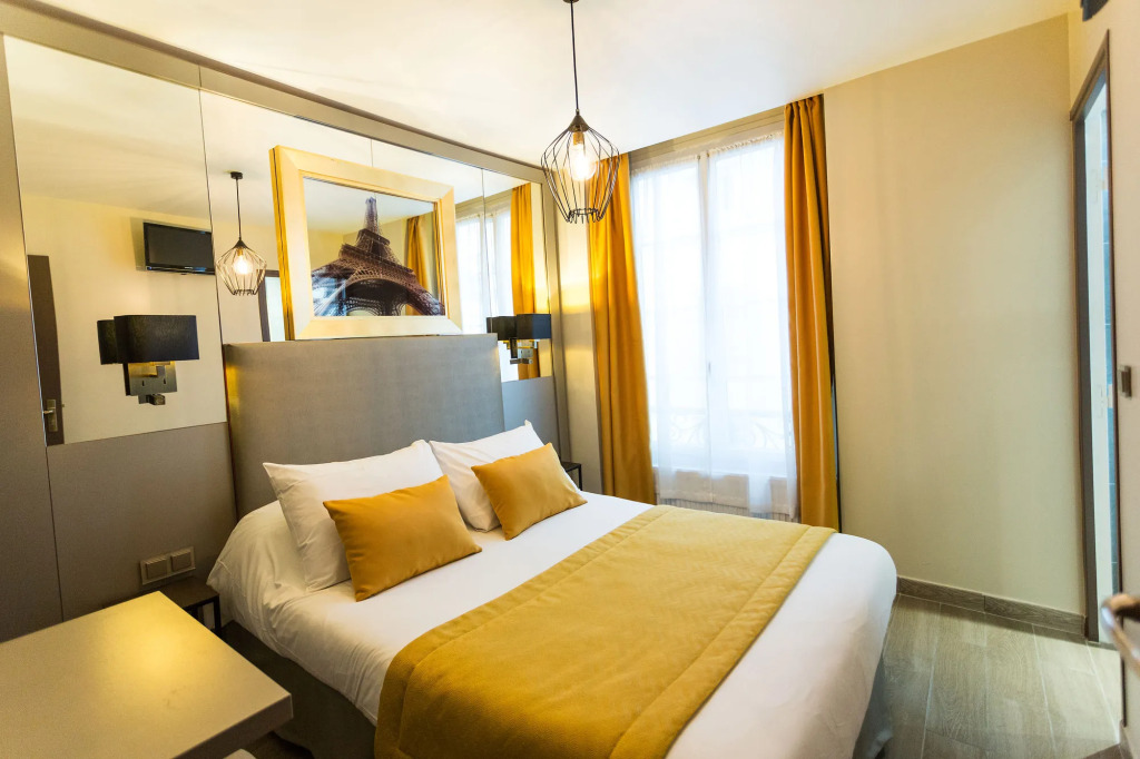 Pratic Hotel